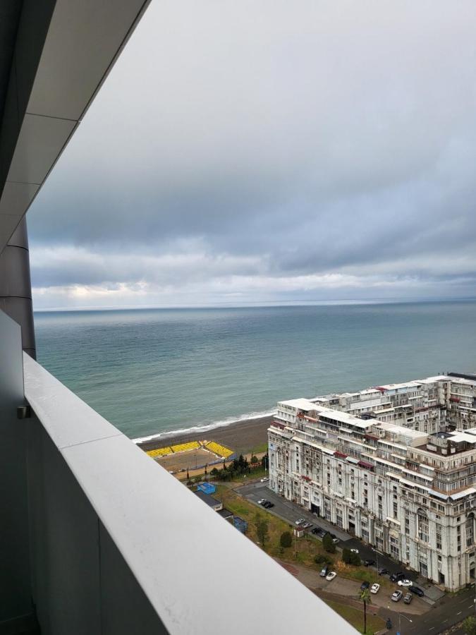 Apartment 16,26,27 Floors In Alliance Palace Batumi Exterior foto