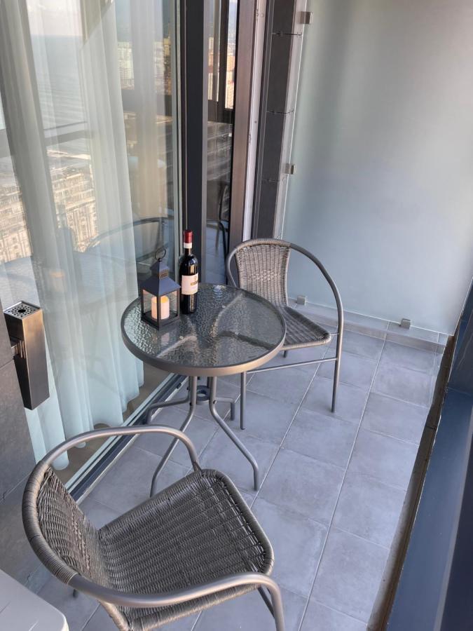 Apartment 16,26,27 Floors In Alliance Palace Batumi Exterior foto